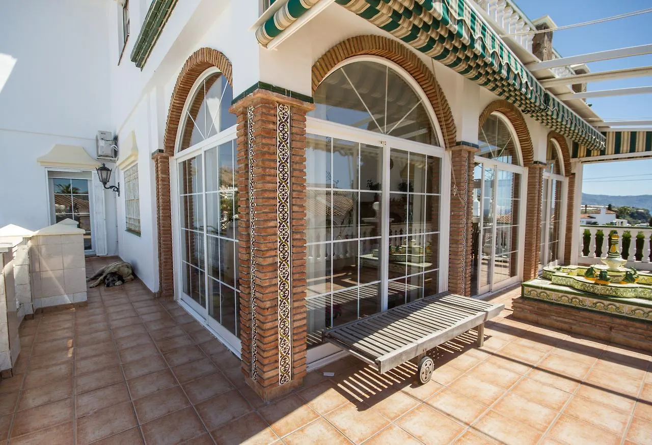 Villa Buena Vista Nerja Canovas 西班牙